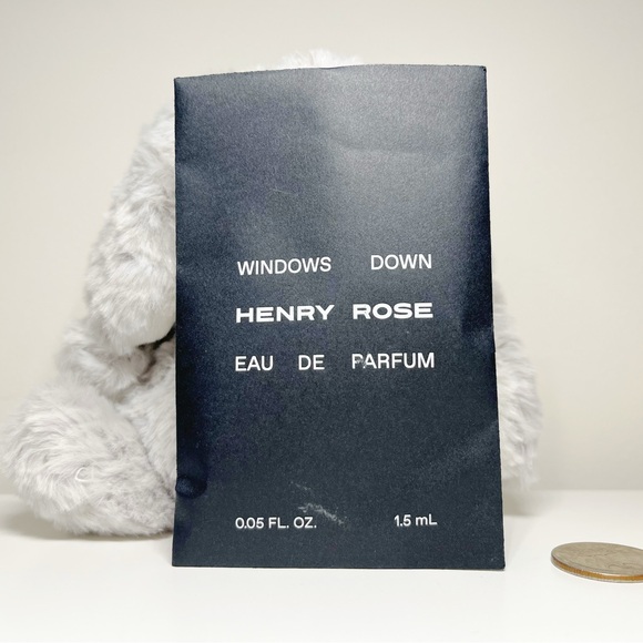 9 pcs high end samples for women - Picture 8 of 10